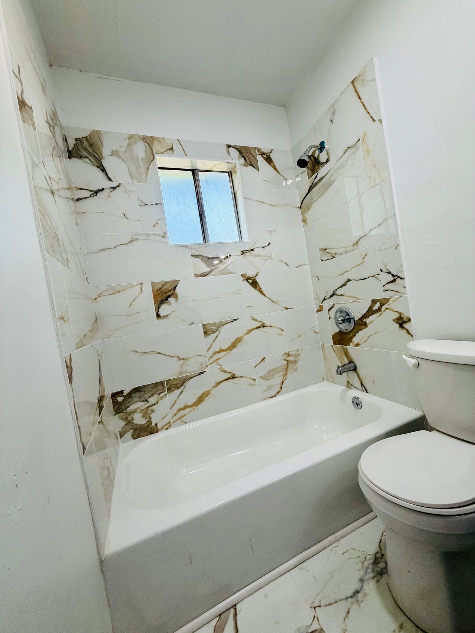 Building Photo - 1735 Green St