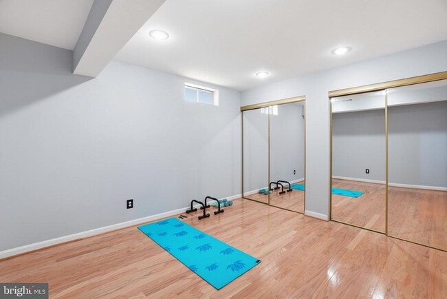 Building Photo - 14038 Walney Village Ct
