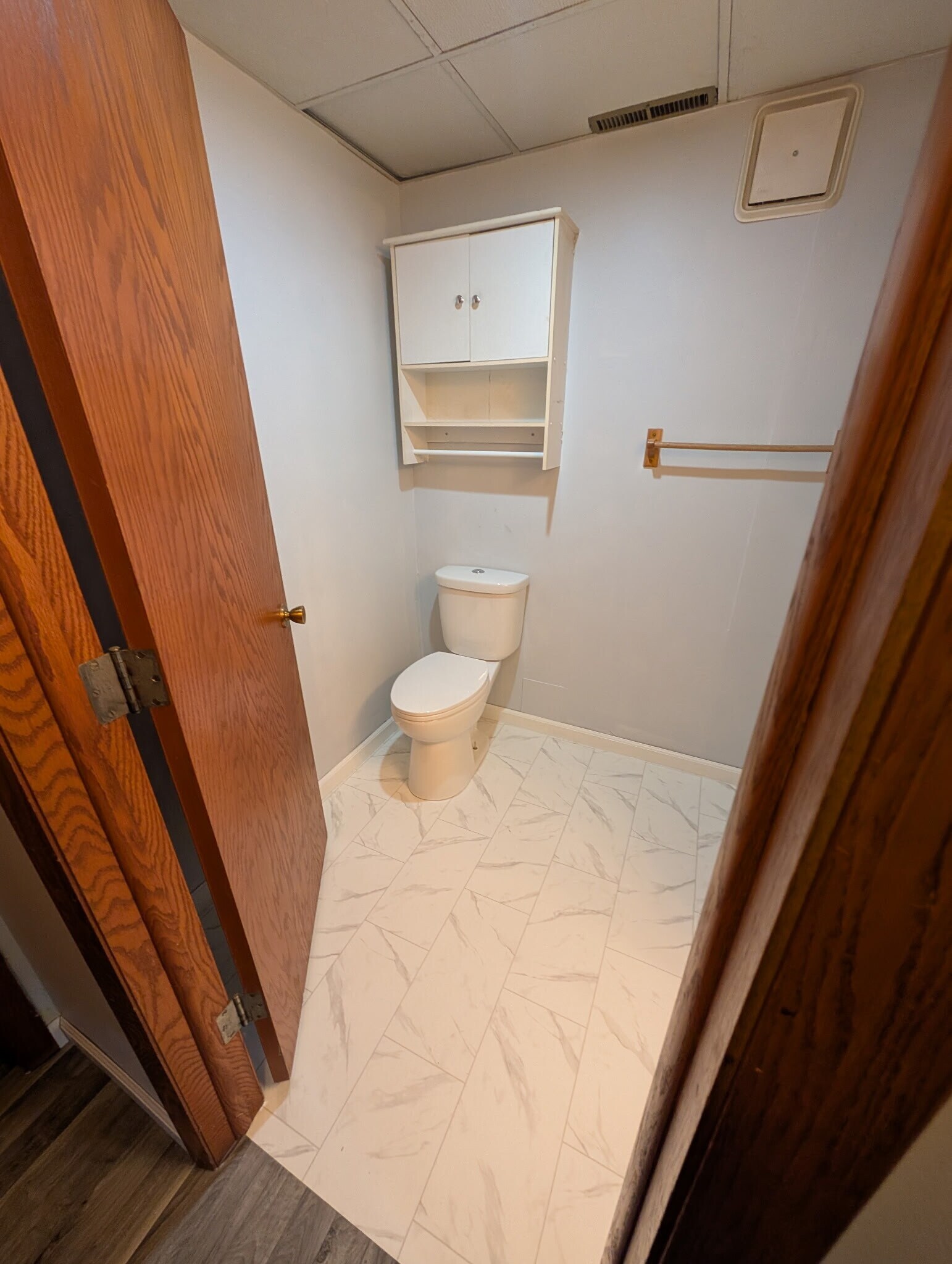 Building Photo - 111 James Ave