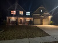 Building Photo - 2056 Tweed Dr