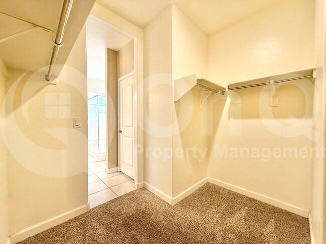 Building Photo - 4128 W Alabama Ln