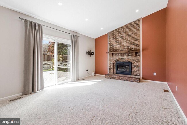 Building Photo - 7512 Epsilon Dr