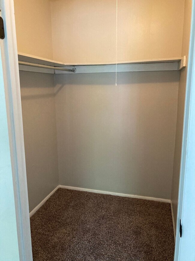 Building Photo - Spacious 3-Bedroom Townhome in Edgewood, MD – Convenient Location!