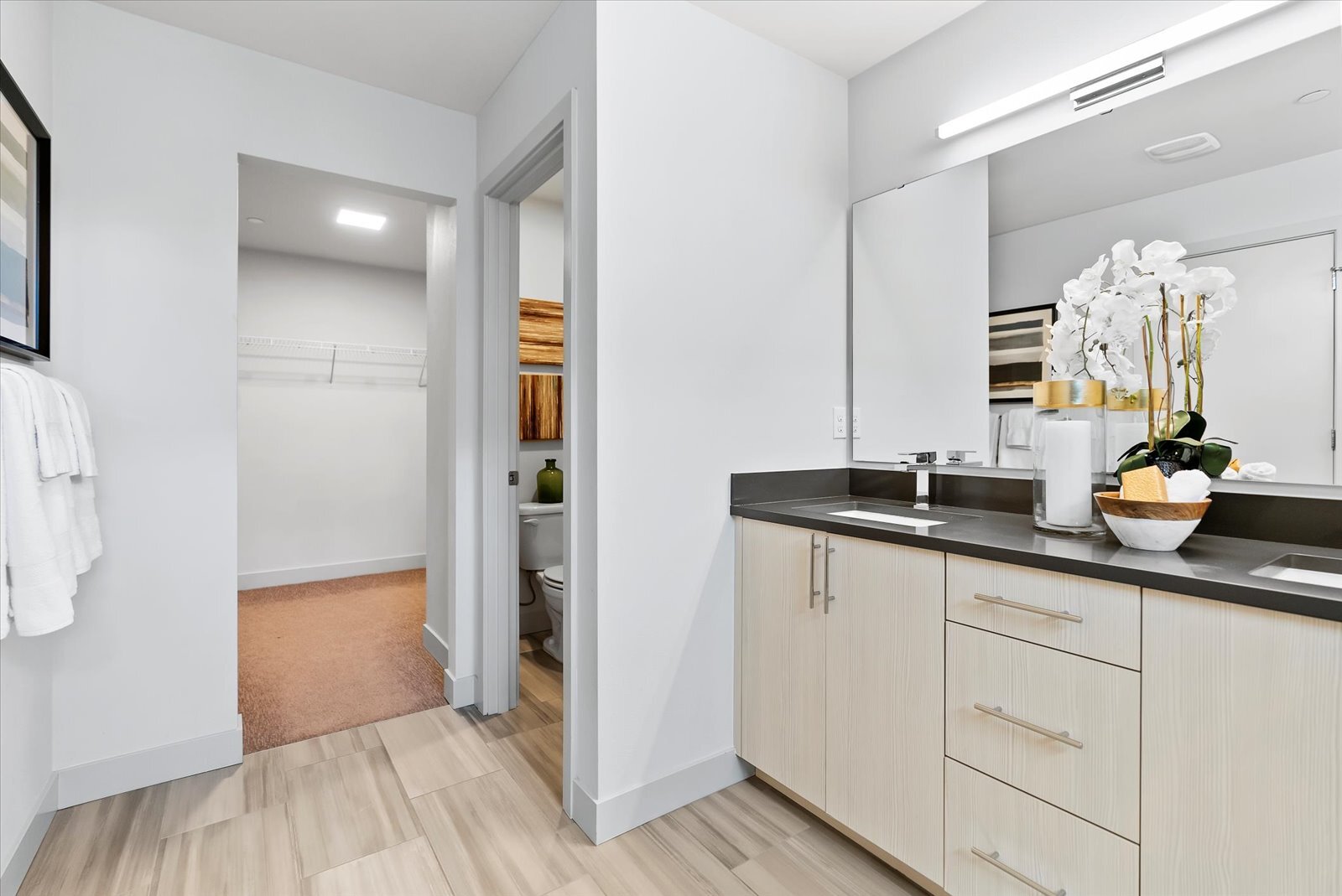 Building Photo - 17905 35th Ave SE