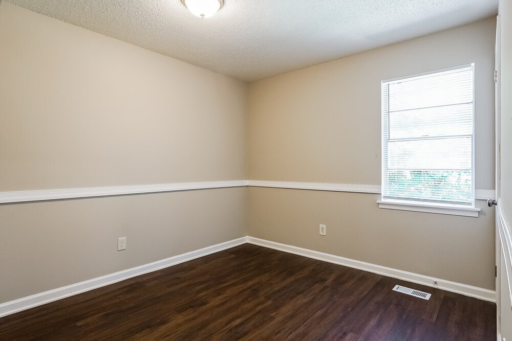 Building Photo - 3248 Larabee Ln