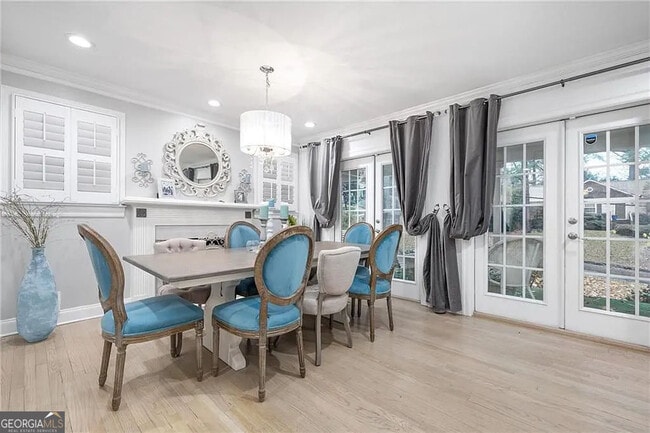 Building Photo - 302 Hascall Rd NW