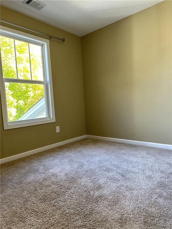 Building Photo - 538 Oakside Pl