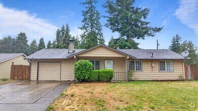 Building Photo - Charming 3BR Home with Massive Fenced in Yard