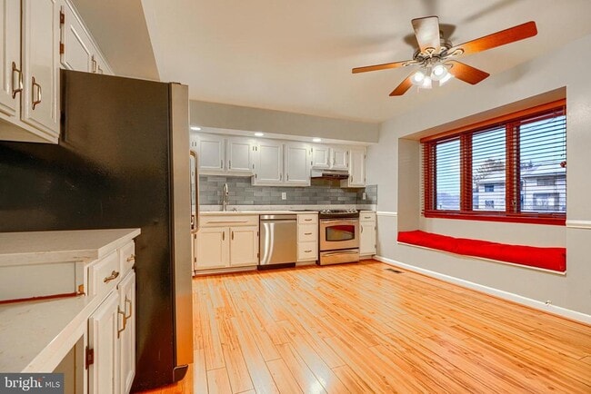 Building Photo - 414 Five Farms Ln