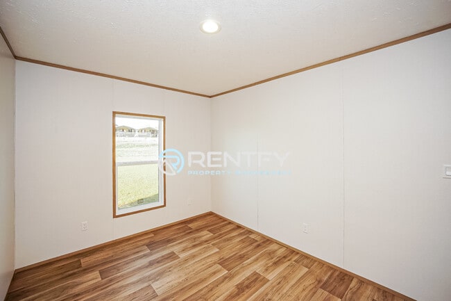 Building Photo - 174 Trivette Rd