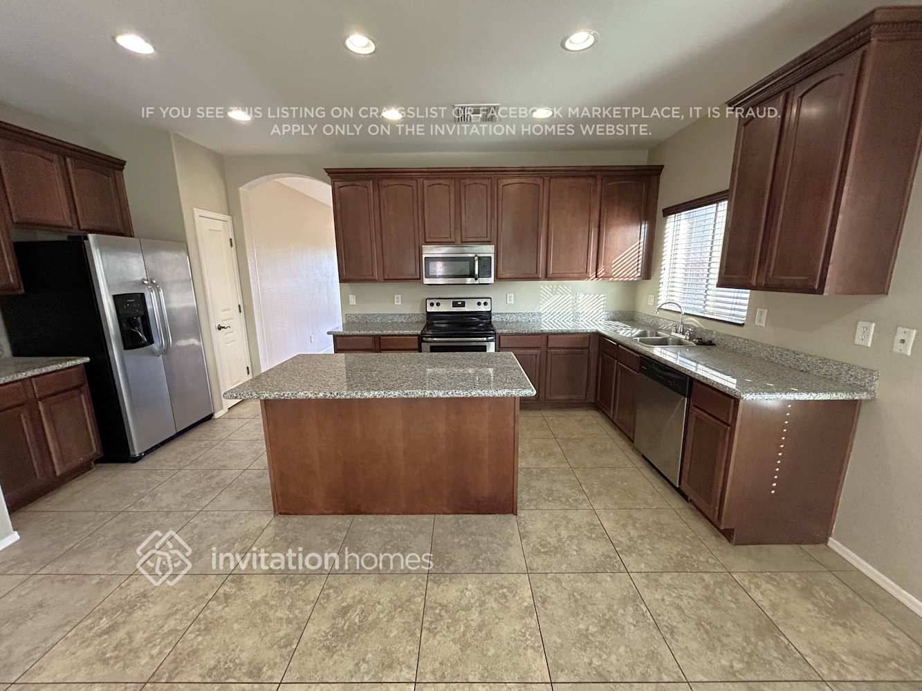 Building Photo - 11737 W Madison St