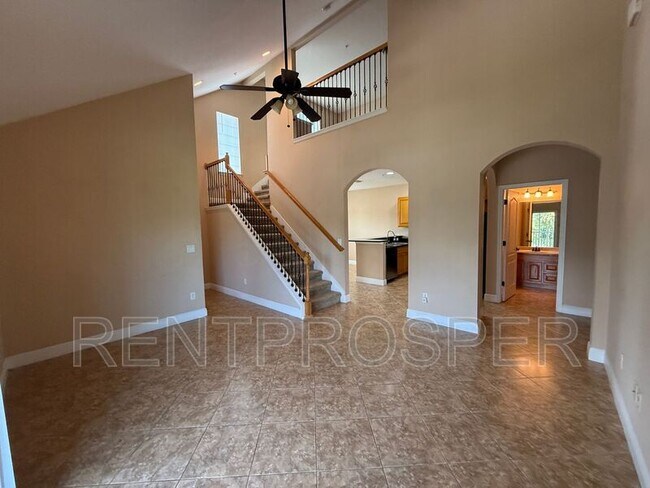 Building Photo - 3725 S Lake Orlando Pkwy