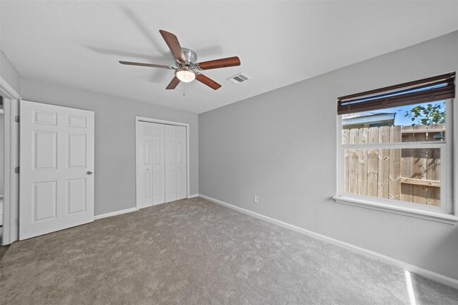 Building Photo - 5022 Balkin St