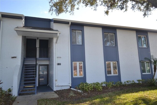 Primary Photo - 256 Cypress Ln