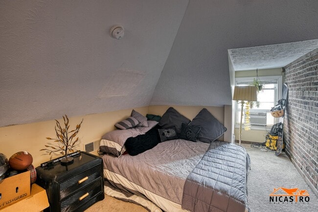 Building Photo - 245 Collins Ave