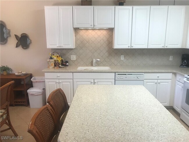 Building Photo - 9601 Spanish Moss Way