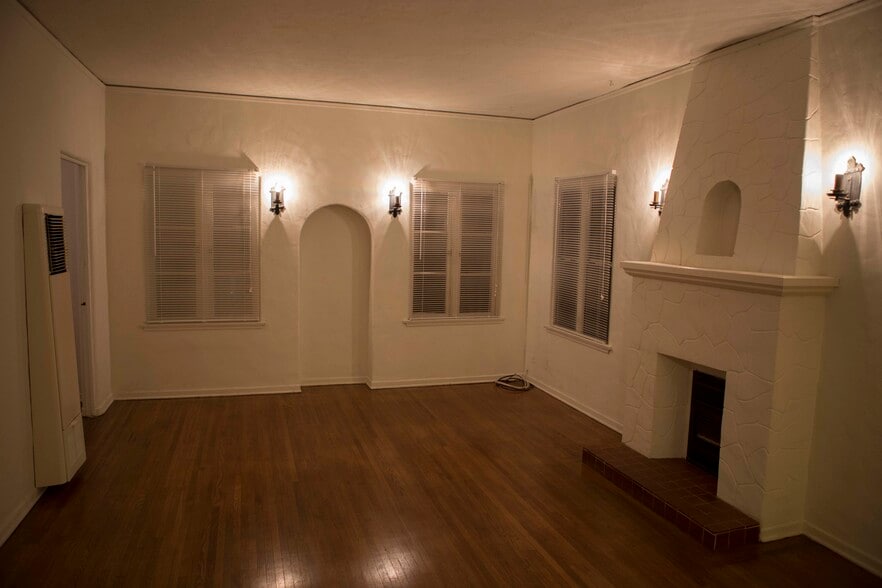 Building Photo - 774 Redondo Ave