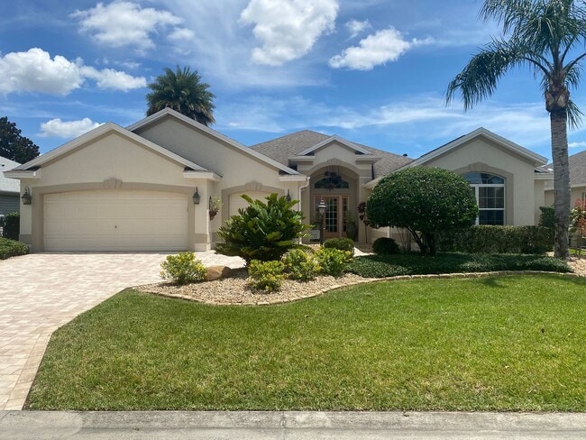 Primary Photo - Exquisite - Turnkey, 3 bed + 2 1/2 Bath + ...