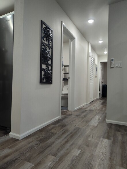 hallway - 3039 SE Dune Ave