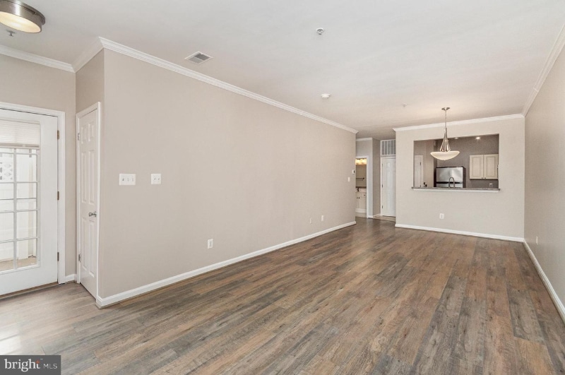 Building Photo - 4690 Lawton Way