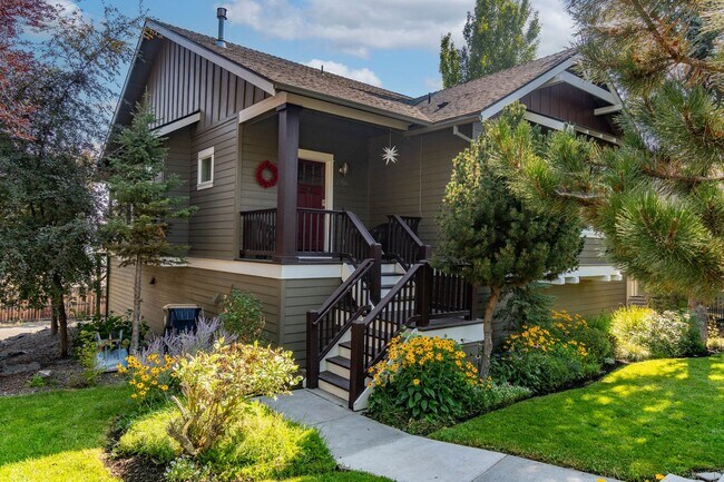 Building Photo - 2158 SW 36th Ct