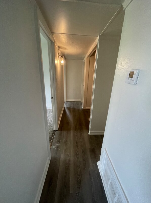 Building Photo - 740 St Martin Dr