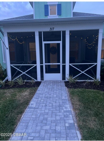 Primary Photo - 317 Pop Top Ln