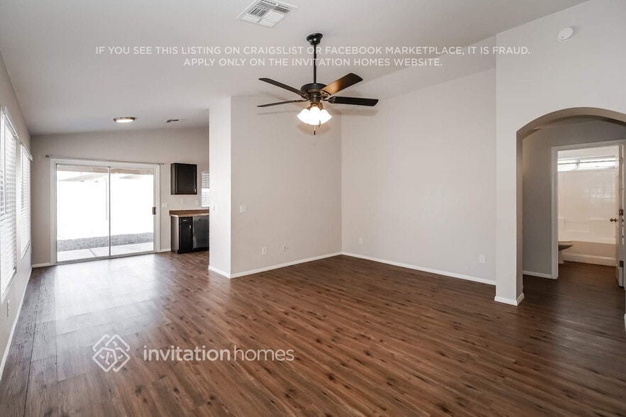 Building Photo - 11348 W Madisen Ellise Dr