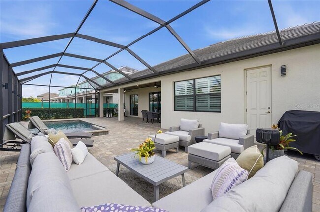 Building Photo - 15917 Tradewind Ter