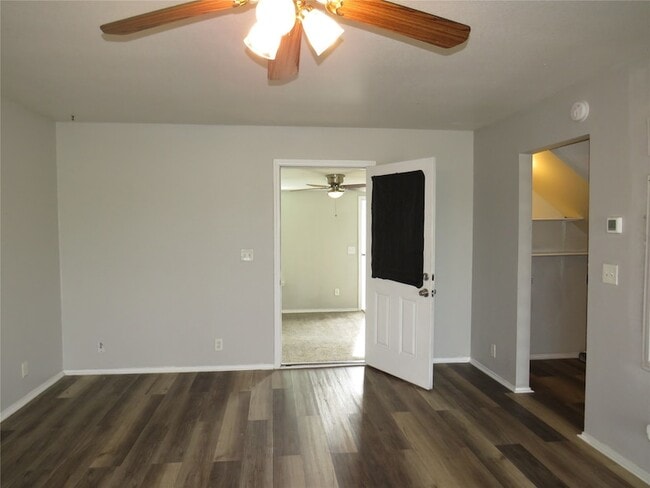 Building Photo - 4657 Bonnie Brae St