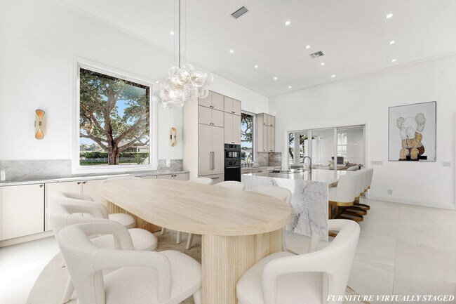 Building Photo - 5890 NW 39th Ave