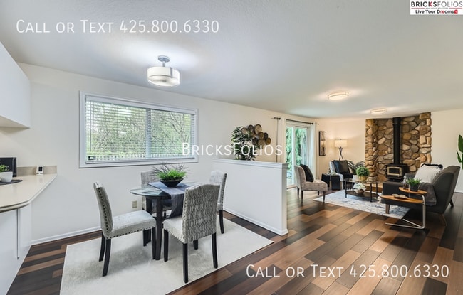 Building Photo - Inviting Bothell Home: Your Sanctuary with...