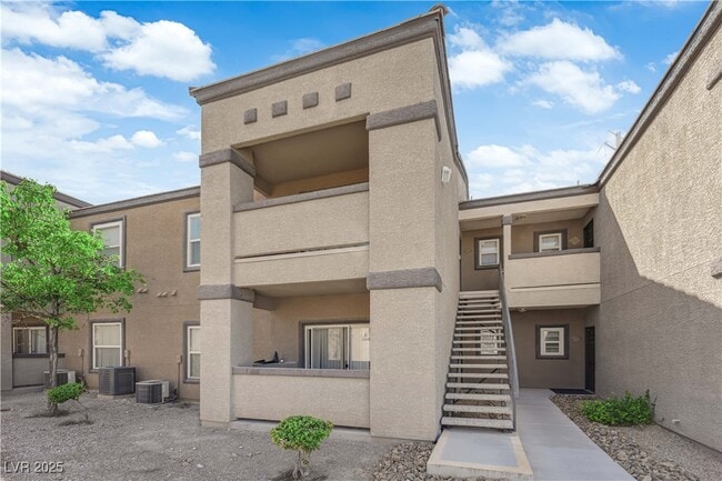 Building Photo - 6650 W Warm Springs Rd