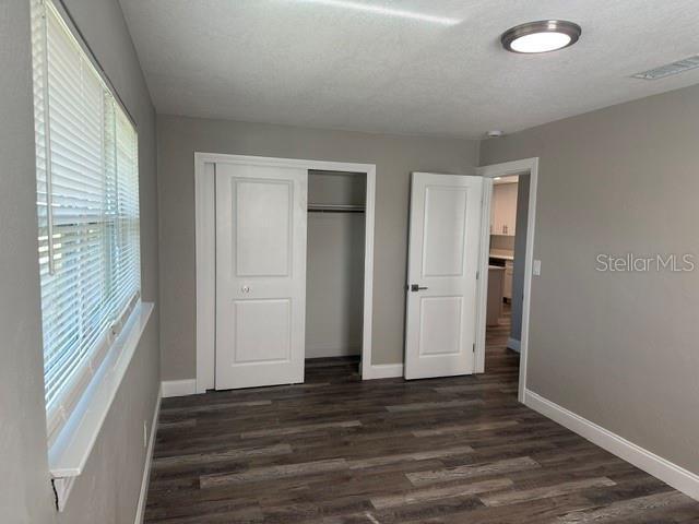 Building Photo - 11525 81st Pl