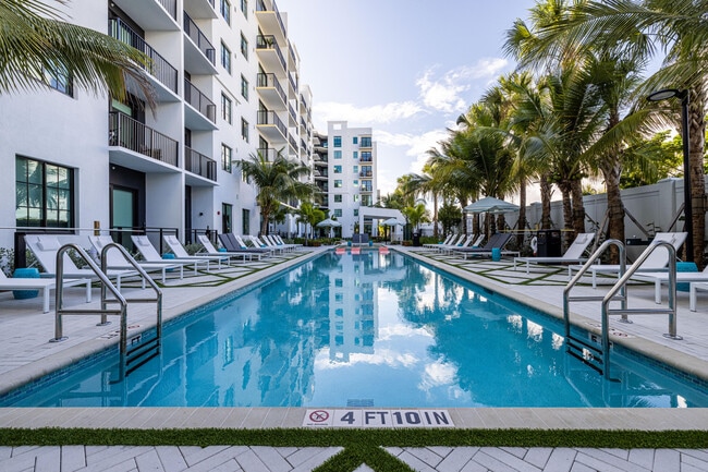 Building Photo - 101 S E St