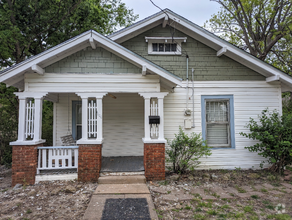 Building Photo - 1106 Chaffin St