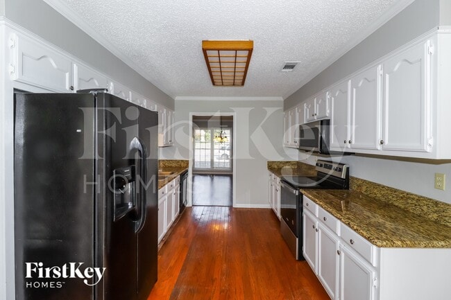 Building Photo - 2175 Carrollwood Ln