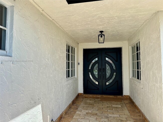 Building Photo - 9481 SW 10th St