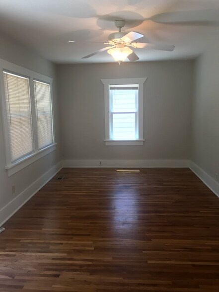 Building Photo - 1637 N Salina Ave