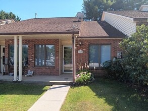 Building Photo - Christiansburg, 2 BR / 1 BA, Available Now