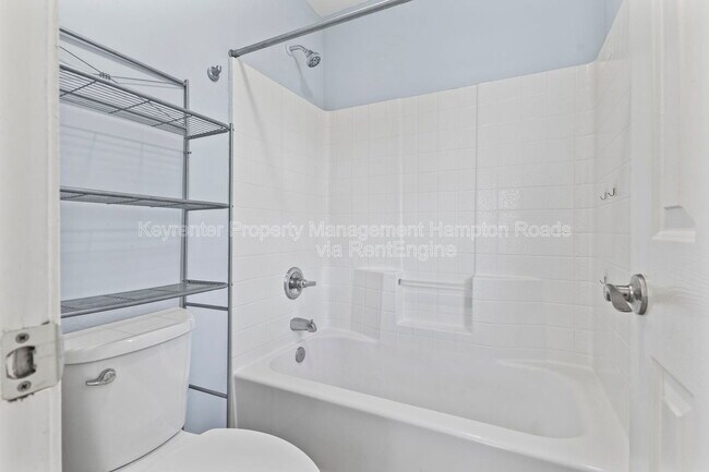 Building Photo - 312 Pebble Creek Dr