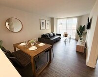 Building Photo - 801 15th St S