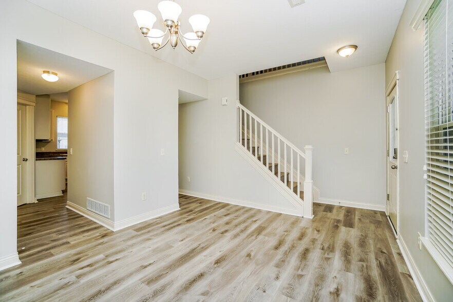 Building Photo - 608 Beckler Ln