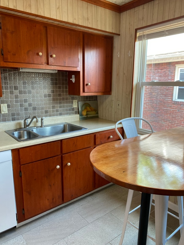 Building Photo - 2279 Shady Ave