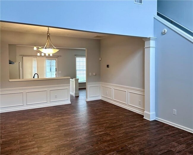 Building Photo - 6004 Falling Water Ct