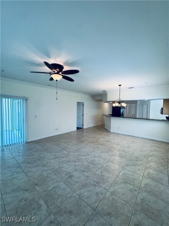 Building Photo - 12101 Santaluz Dr