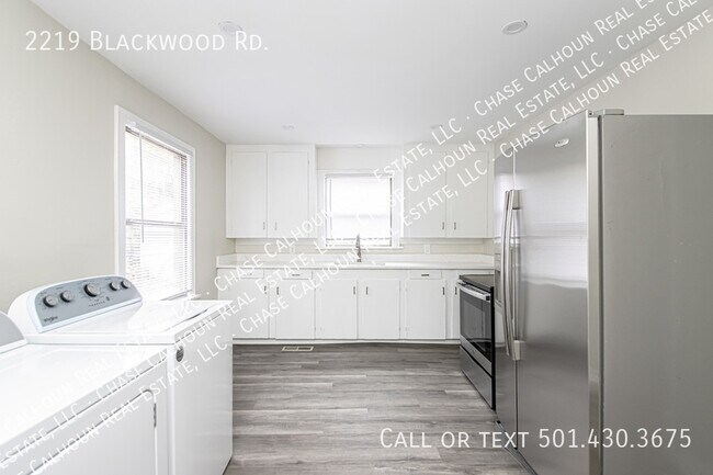 Building Photo - 2219 Blackwood Rd