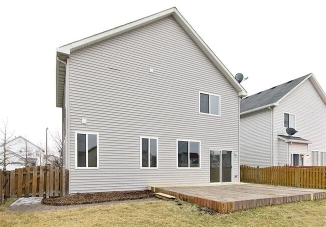 Building Photo - 3805 Adesso Ln
