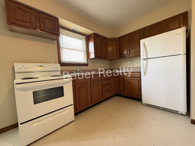 Building Photo - db34