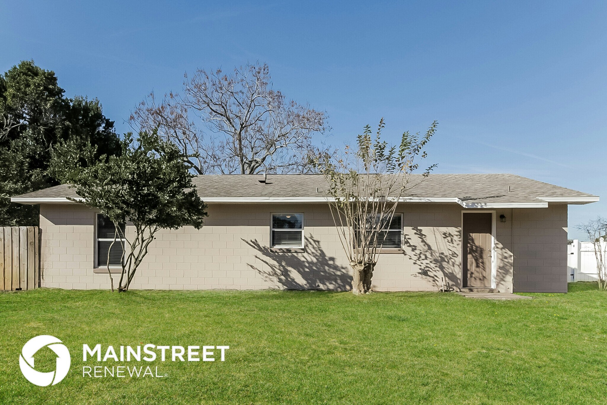 Building Photo - 13228 Grand Terrace Dr